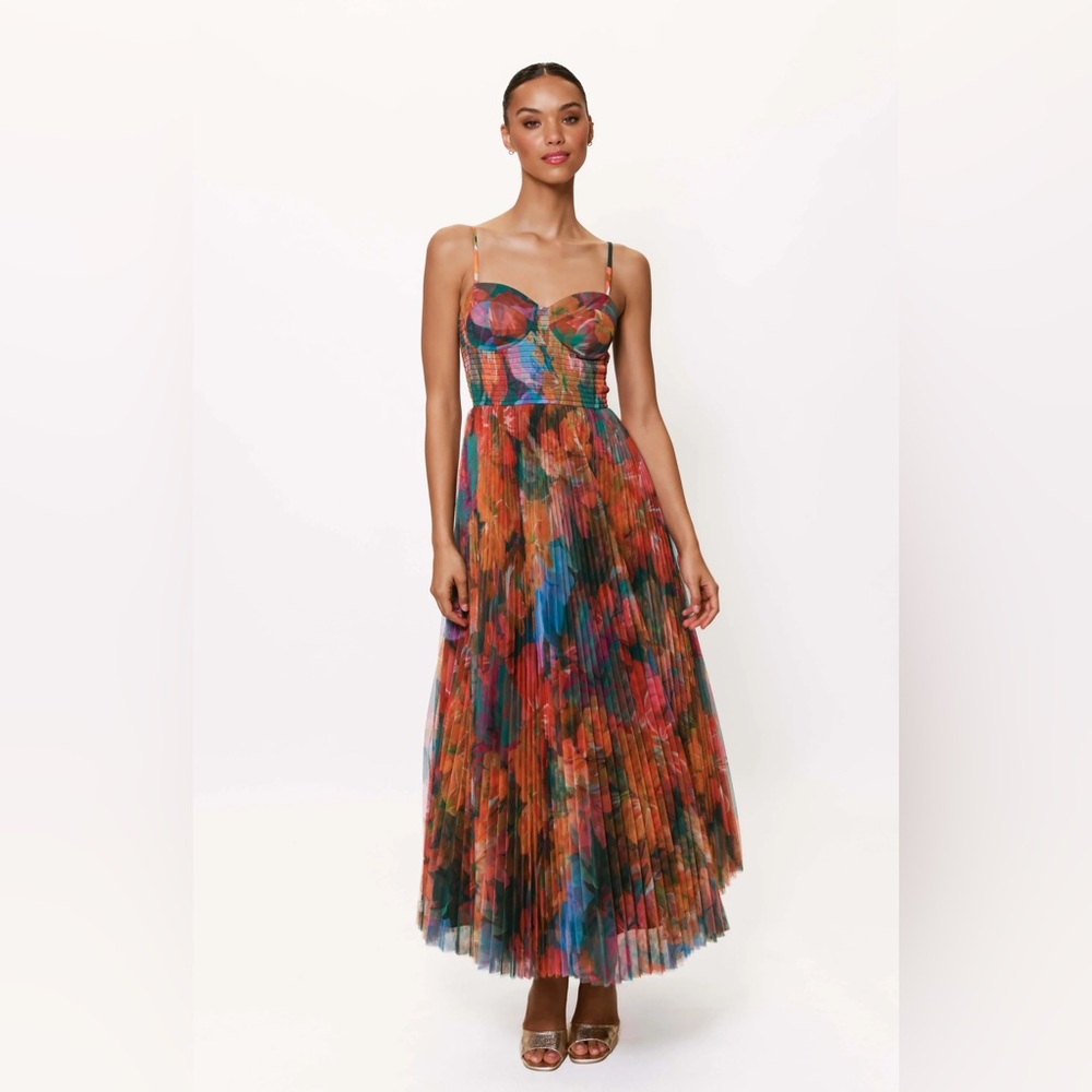 Hutch Gown
